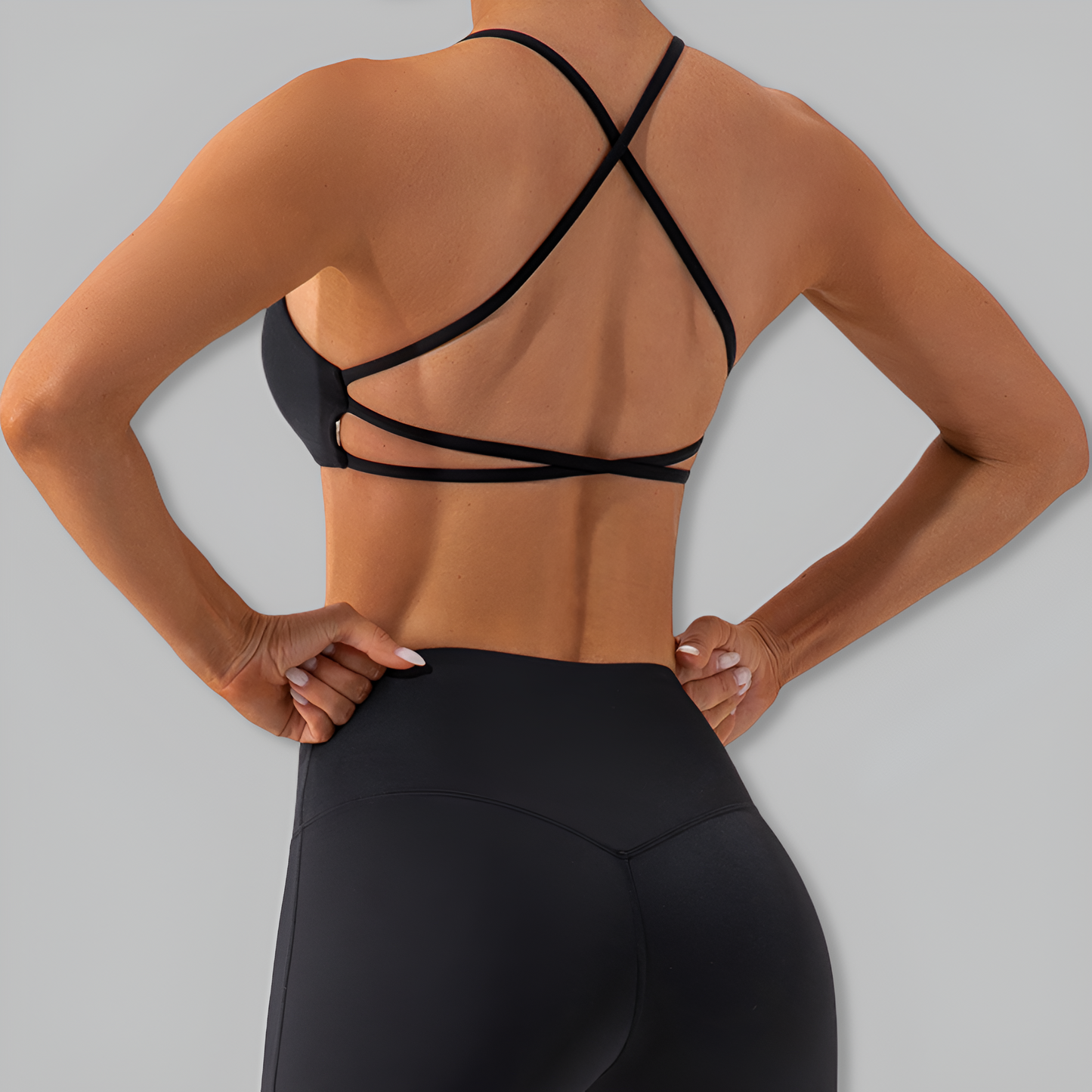 Forma Base Twisted Bra